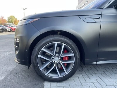 "Nuevas llantas Range Rover 2024 neumáticos OEM 22"" estilo 5127 gris satinado contraste" Foto 1 de 4