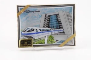 Vintage Walt Disney World A Gift of Glass Monorail Souvenir Plate Dish Sealed Bx - Picture 1 of 8
