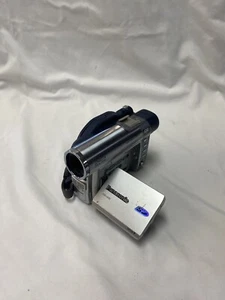 Panasonic VDR-M30 DVD Digital Palmcorder Tested Works - Picture 1 of 7
