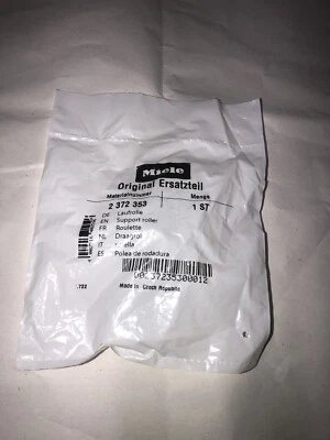 Parte inferior del rodillo de soporte de cesta para lavavajillas Miele # 2372353 Foto 1 de 4