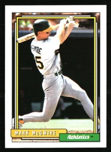 Mark McGwire 1992 Topps #450 Baseball Card - Picture 1 of 2