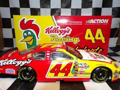 Terry Labonte #44 Kellogg's 2005 Monte Carlo 1:24 Action 108796 Bank RARE - Image 1 of 4