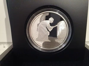(lot 937) 2016 Niue 1oz  .999 Silver -Star Wars - Princess Leia Organa   $2 - Picture 1 of 9