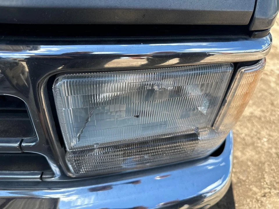 Conjunto de faro izquierdo Dodge Dakota 91 92 93 94 95 96 Foto 1 de 1