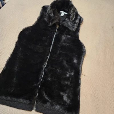 Chaleco de piel sintética del mercado negro de la Casa Blanca negro talla mediana brillante suéter espalda glamour Foto 1 de 4