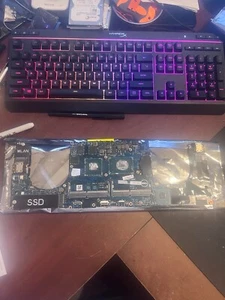 Placa madre CN-090HJ6 para computadora portátil Dell XPS 15 9570 con i5-8300H GTX1050 4 GB - Imagen 1 de 5