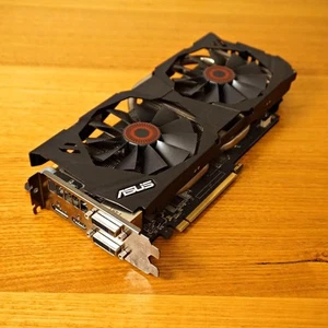 ASUS STRIX GTX 970 DirectCU II OC 4GB STRIX-GTX970-DC2OC-4GD5 Graphics Card - Picture 1 of 6