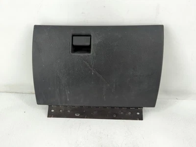 Chevrolet Cavalier 2004 guantera de pasajero puerta compartimento de almacenamiento QUÉTM Foto 1 de 4