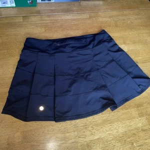 Falda Media Lululemon Pace Rival Negra Talla 8 Usada en Excelente Condición - Imagen 1 de 5