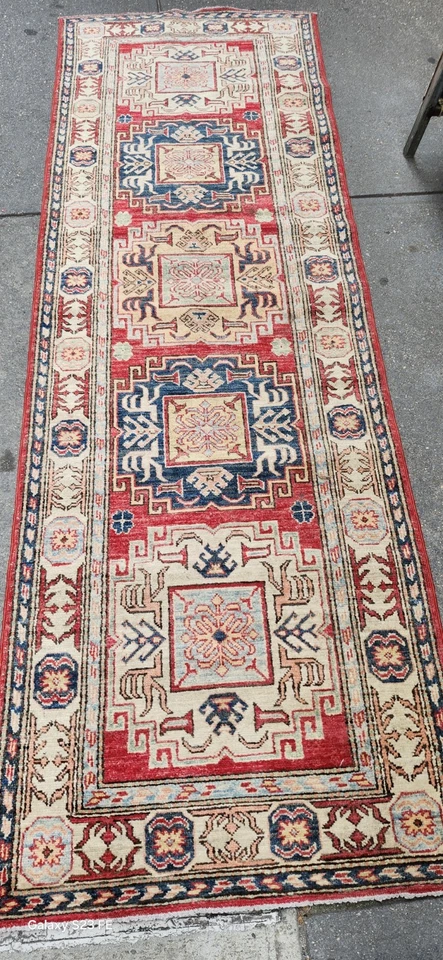 Vintage Hand Woven Runnet India 2'7" X 8'0" - Image 1 of 3