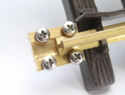 + 100 Schienenverbinder 19mm für Gartenbahn Spur G mit VA Schraube(Kreuzschlitz) - Bild 1 von 2