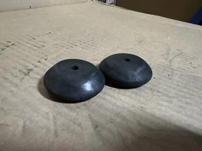 75 76 Yamaha YZ125 Juego de bujes de montaje laterales del tanque de combustible de gasolina OEM YZ125C -16 Foto 1 de 2