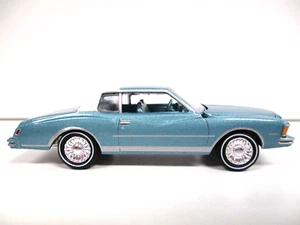 JOHNNY LIGHTNING - 1978 CHEVROLET MONTE CARLO LANDAU (RUBBER TIRES) - 1/64 - Picture 1 of 12