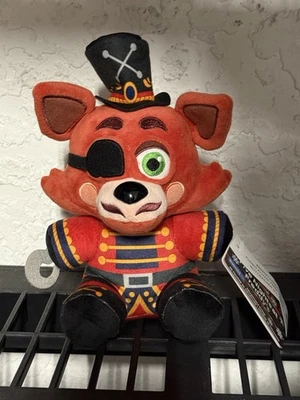 Funko FNAF Five Nights At Freddys Cascanueces Foxy 8” Peluche Nuevo con Etiqueta Foto 1 de 3