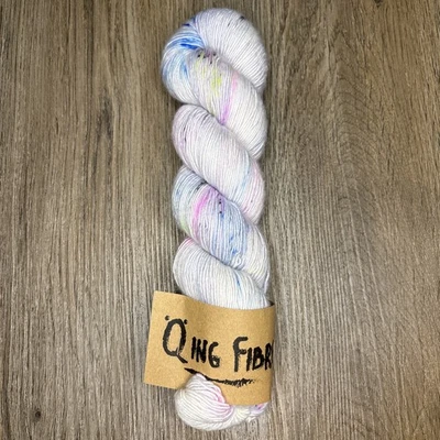Qing Fibre Yarn Merino Single “Frost” 100% SW Merino 366m 100g Hand Dyed In UK - Image 1 of 4