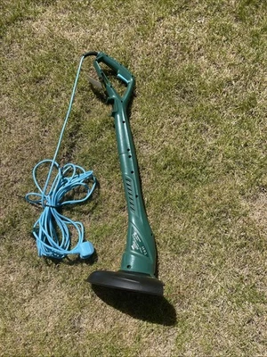 McGregor Electric Grass Trimmer 250W MET25242 - Image 1 of 4