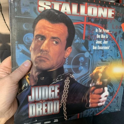 Judge Dredd LD Widescreen Edition Dolby THX Sylvester Stallone Laserdisc NM - Image 1 of 4