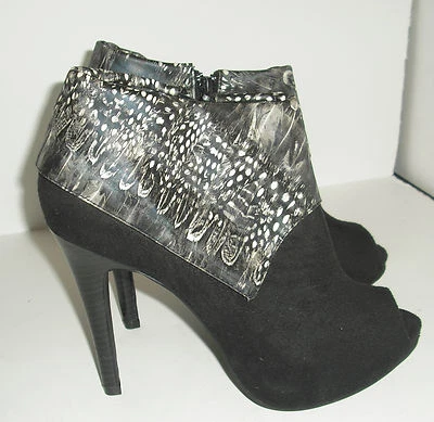 Nuevo Negro 4.5" Tacón Alto Punta PEEP Michael Antonio Sexy Botines MUJERES Talla 8 Foto 1 de 4