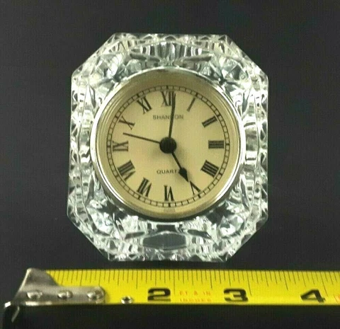 Vintage Shannon Crystal Designs of Ireland Accent Analog Quartz Clock Shelf Cover