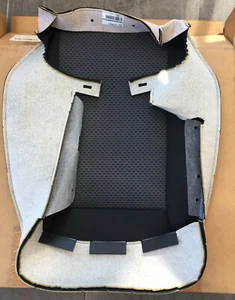 Original Mercedes Lehnenbezug Sitzverkleidung W169 1699100047 9E02 NEU - Bild 1 von 1