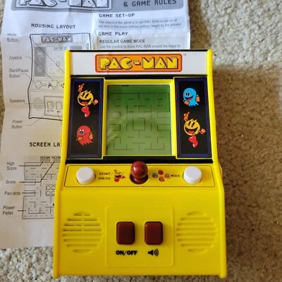 Vintage (1970's) PAC-MAN Bandai Hand-Held Yellow Video Game - Works perfectly! - Image 1 of 4