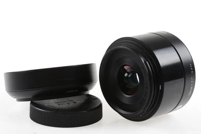 SIGMA ART 19mm f/2,8 DN silber für Micro-Four-Thirds - SNr: 51633325 - Bild 1 von 4