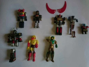 lotto robot giapponesi anni 70/80 - trider voltron getter manga anime japan toys - Foto 1 di 8