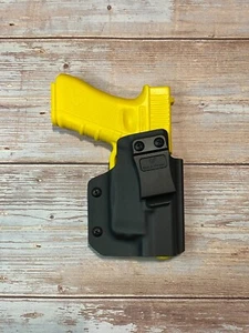 Kydex IWB Holster for Glock 17/19 (X) with Streamlight TLR-6 (HL), Right Handed - Picture 1 of 3