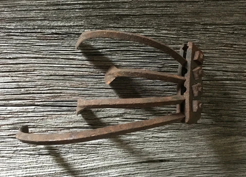 Antique 4 Tine Claw Cultivator Head  Rake Garden Push Plow Tool Cover