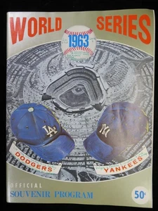 1963 Yankees vs Dodgers World Series Baseball Program - Mickey Mantle HR - Picture 1 of 5