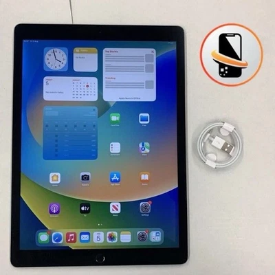 iPad Pro 2nd Gen 12.9'' Inch Grade AAA+ Space Grey WiFi 256GB 1 YR WARRANTY 🔥 - Image 1 of 3