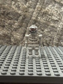 LEGO&reg; Robo Skeleton - The Lego Movie - 70817 70814 70807 (tlm048) Minifigure