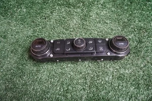 2016 2017 2018 GMC SIERRA 1500 TEMPERATURE AC Control PANEL OEM 84164476 - Picture 1 of 4