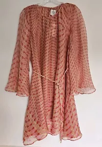 Misa Los Angeles geometrisches rosa Kleid ausgestellt Chiffon Größe Large Boho Resort neu mit Etikett - Bild 1 von 10