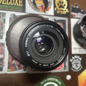 SIGMA ZOOM-KIV 1:4~5.6 f=70~210mm MULTI-COATED Camera Lens - Picture 1 of 10