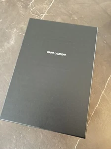 SAINT LAURENT scatola portaoggetti vuota pre-loved ottime condizioni! - Foto 1 di 4
