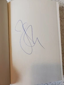 Police (Harry Hole Series Bk #10) by Jo Nesbo SIGNED Hardcover With Dust Jacket - Picture 1 of 5