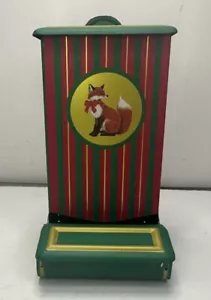 VTG JASCO Wall Mount Tin Match Holder Red /Green Christmas Fox Hong Kong NICE!! - Picture 1 of 14