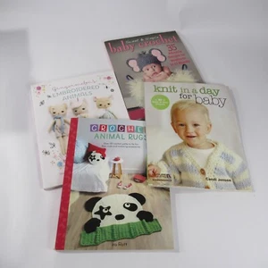Lot Of 4 Knitting & Crocheting Instructional Books For Baby Room Decorations - Picture 1 of 9