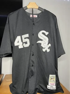 MLB Chicago White Sox Michael Jordan #45, Mitchell & Ness, Black Jersey Size XL - Picture 1 of 5