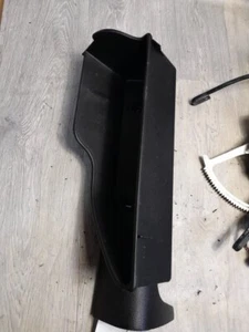 VAUXHALL ZAFIRA A 1999-2005 FRONT DRIVERS SIDE STORAGE COMPARTMENT - Picture 1 of 4