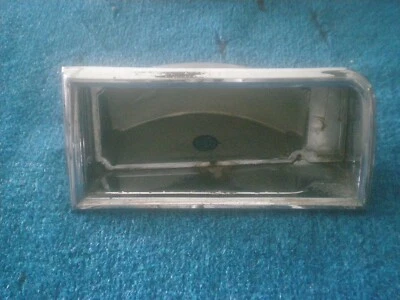 Oldsmobile Cutlass F85 442 1965 carcasa de luz trasera derecha 5956648 Foto 1 de 4