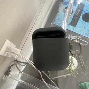 AirPods Case - elago® Silicone Case with Keychain Dark Gray - Picture 1 of 5