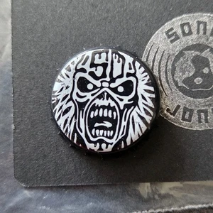 IRON MAIDEN - 50th Anniversary - Beer Bottle Cap Top - Picture 1 of 2