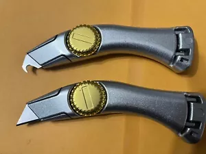 Schwerlast Haimesser Vinylmesser Allzweckmesser Dachmesser Delfin - Bild 1 von 4