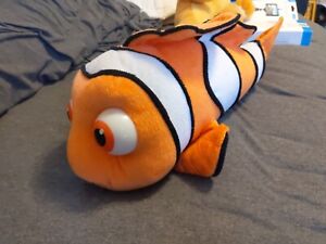 Hasbro Disney Pixar Finding Nemo Plush 2002  Untested 18" - Great Condition 