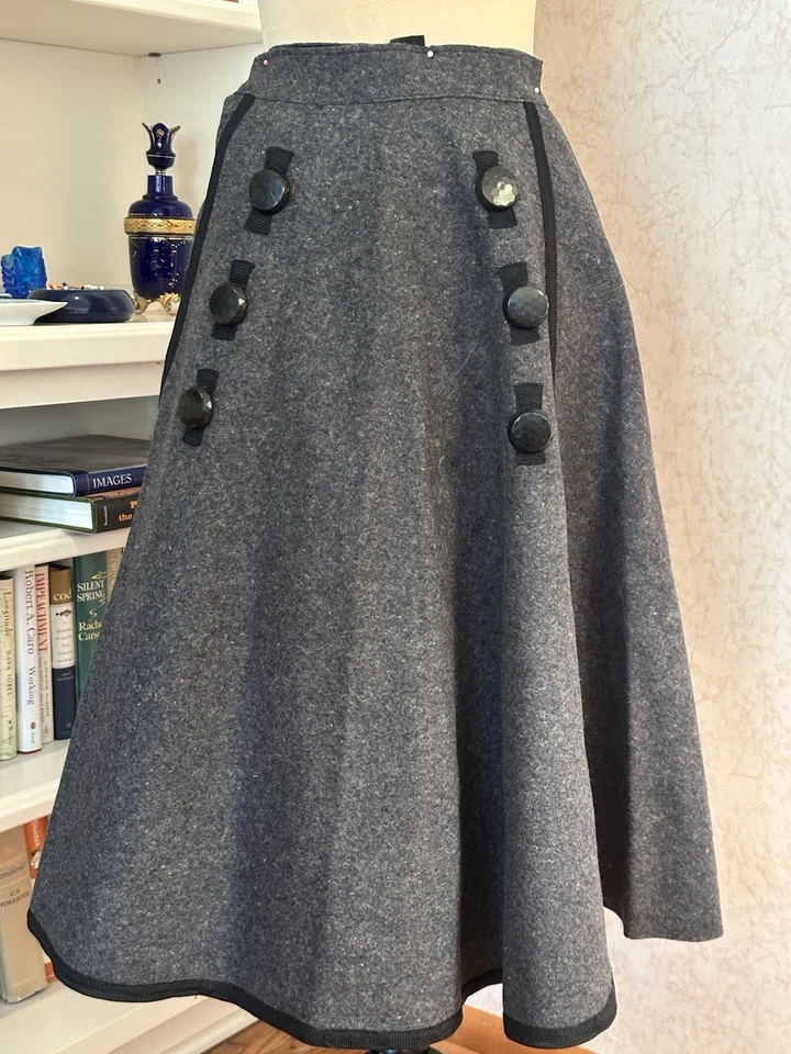 Auténtica falda circular Rockabilly vintage de fieltro de lana pesada de los años 50 Foto 1 de 4