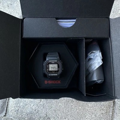 RARO Nuevo Reloj Casio Edición Limitada Anillo DWN5600-1 Negro En Mano ¡ENVÍO EL MISMO DÍA! Foto 1 de 4