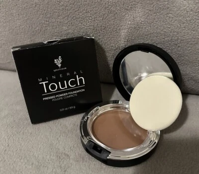 YOUNIQUE Mineral Touch Pressed Powder Foundation SUEDE New In Box Foto 1 de 2