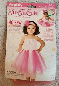 Simplicidad ☆ TU TU LINDO KIT ☆ SIN COSER CORBATA Y LISTO ☆ HÁGALO USTED MISMO ☆ FORRADO ROSA ☆ Nuevo - Imagen 1 de 2